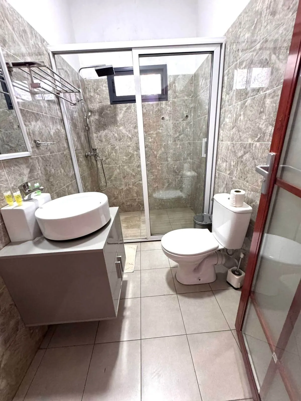 Deluxe douche